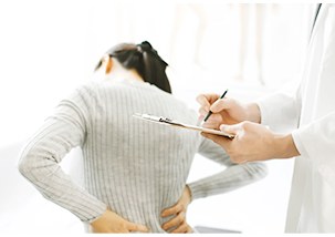 가벼운 근육통부터 요통, 중증의 허리디스크, 척추관협착증 등 퇴행성질환까지 치료 가능